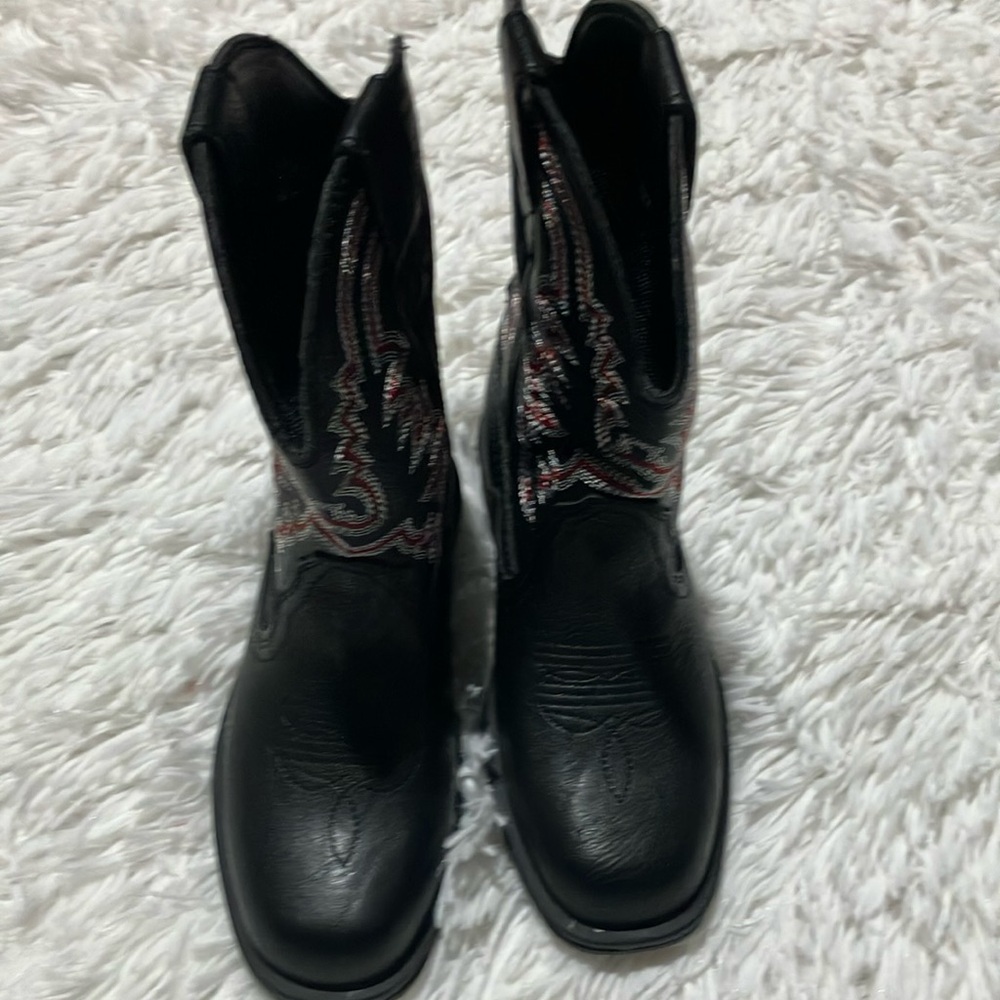 Dream Pairs Black and Red Western Boots
